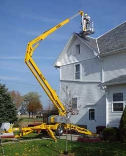 Boom Lift 55' High x 33' Reach - 2" Ball - 4 Flat