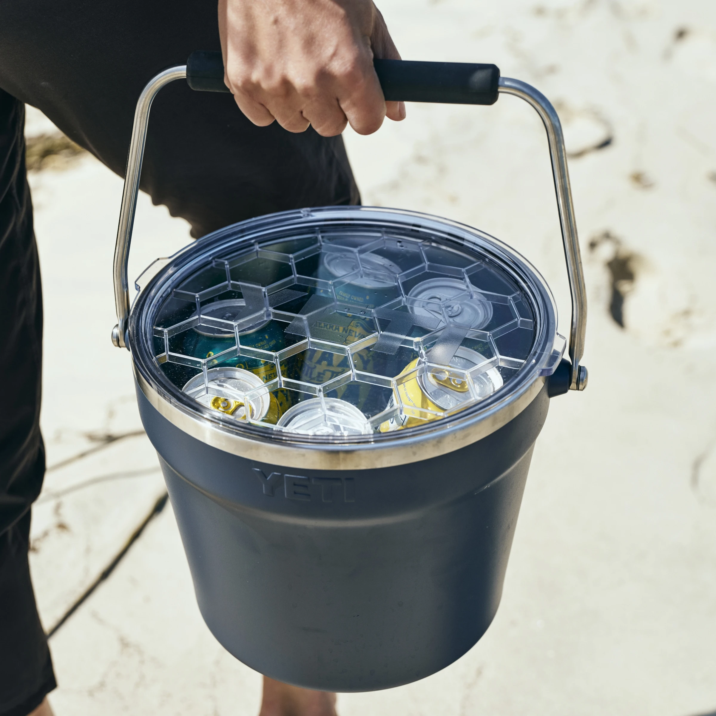 YETI Rambler Beverage Bucket | Navy