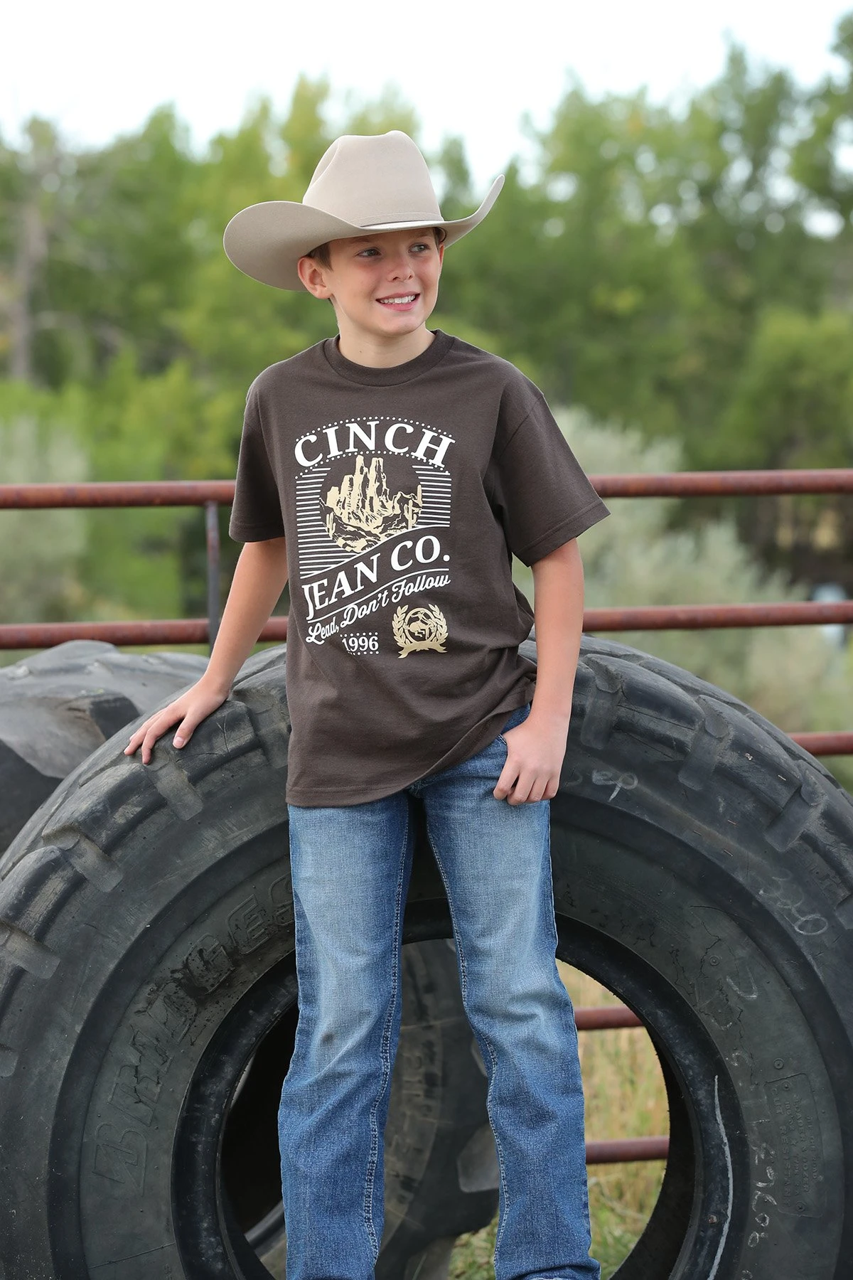 CINCH BOYS SS BROWN TEE M