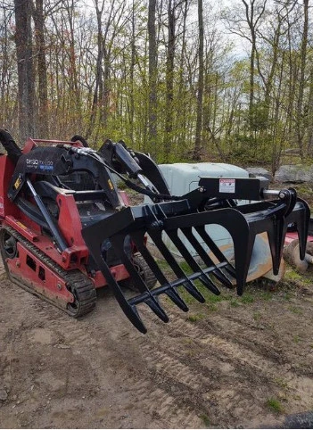 DINGO ROOT GRAPPLE ATTACHMENT 44"