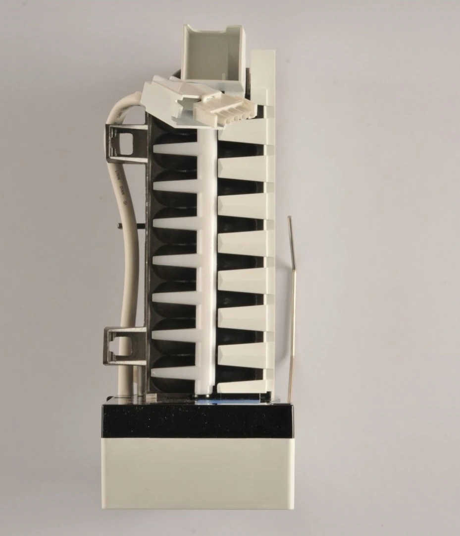 CROSLEY ICE MAKER 241798231