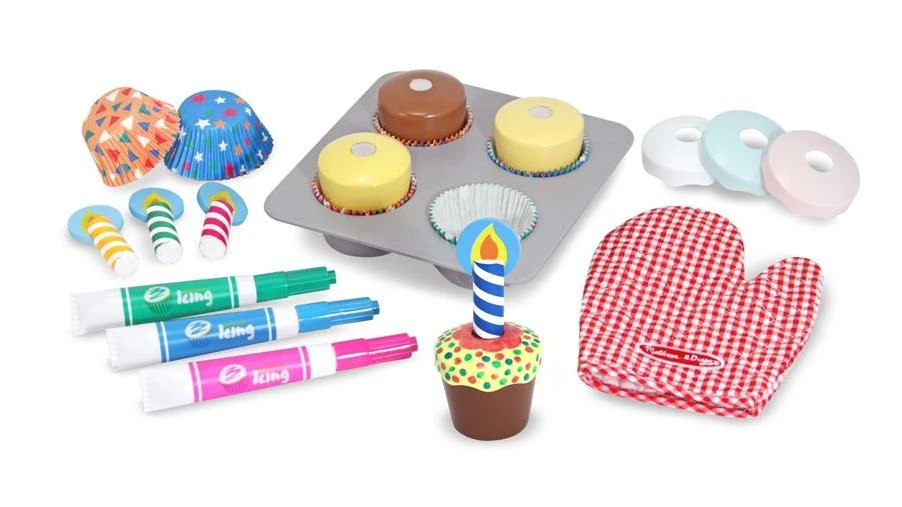 Melissa & Doug(R) Bake & Decorate Cupcake Set
