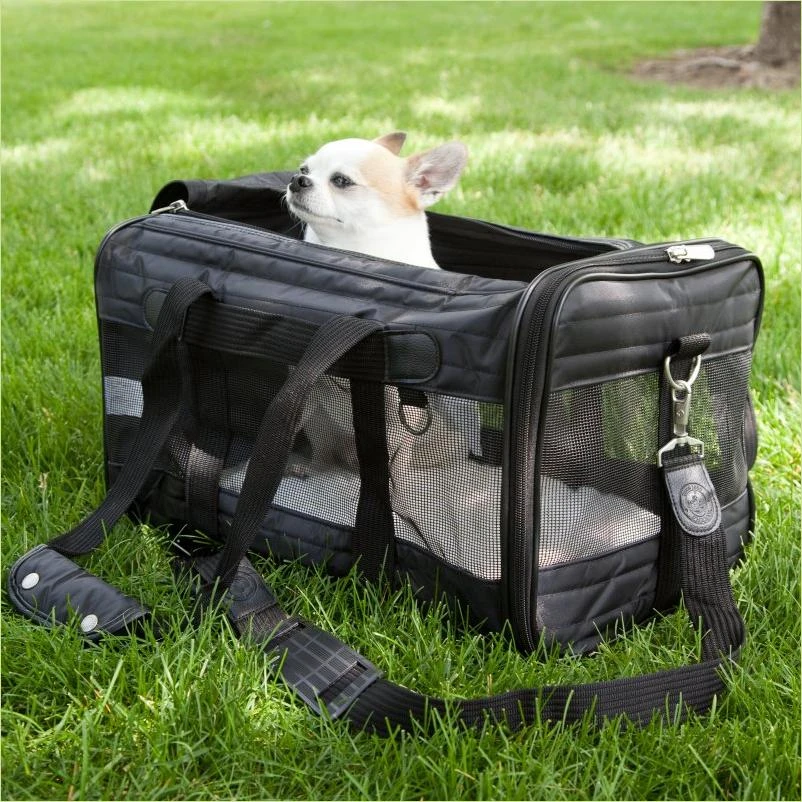 Sherpa Original Deluxe Pet Carrier, Large, Black, Model 55511