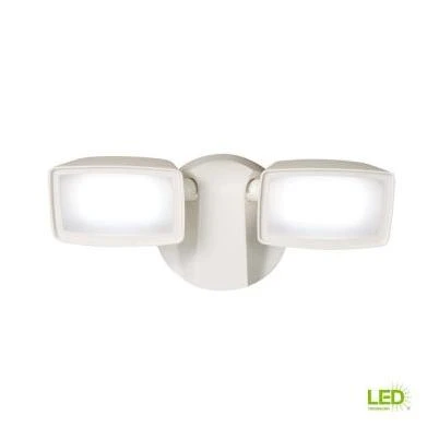 LED Dusk to Dawn Light, Dual Head, White, 1050 Lumens, 12.9-Watt