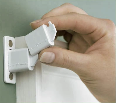 Levolor/Kirsch/Newell #77572 White Curtain Bracket Kit