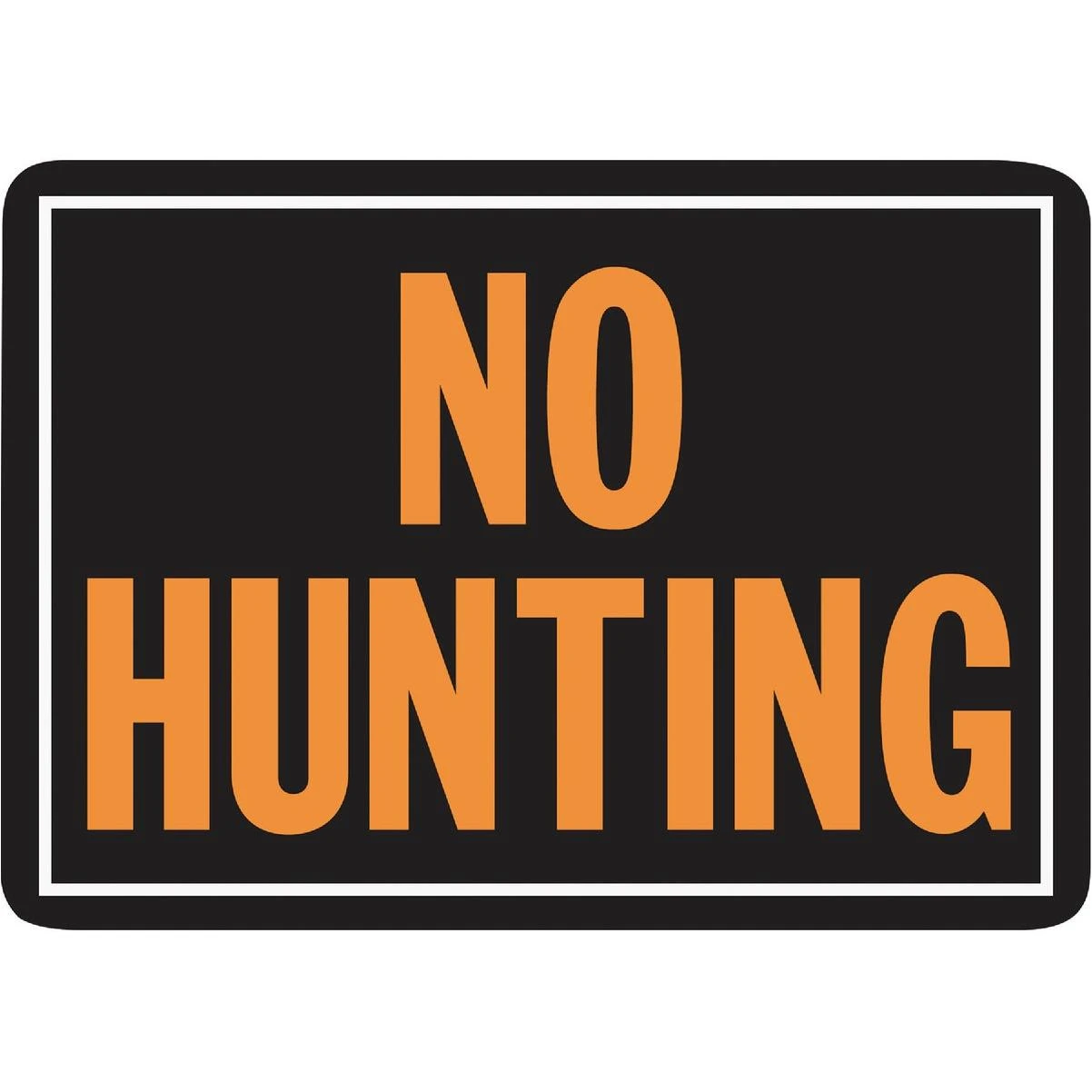 NO HUNTING SIGN