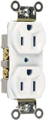 Pass & Seymour 15A Heavy-Duty Duplex Outlet