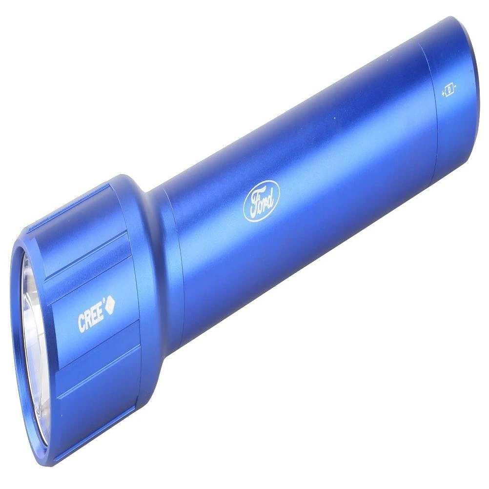 LED FLASHLIGHT 700 LUMENS
