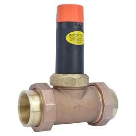 Cash Acme EB25 Brass 1-1/4-in Copper Sweat Pressure Regulator Valve