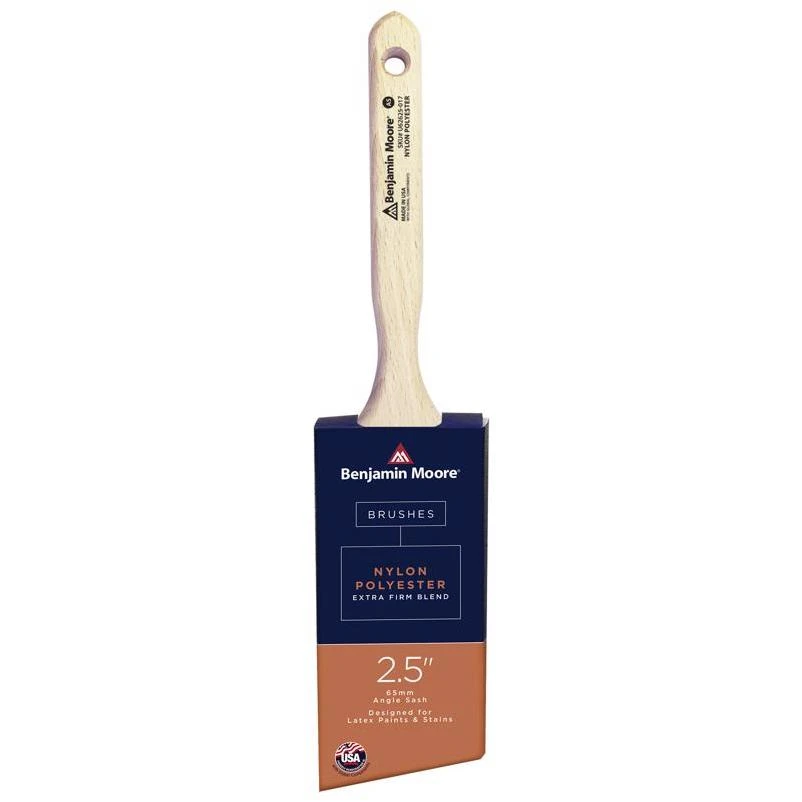 Benjamin Moore 2-1/2 in. Extra Stiff Angle Sash Paint Brush