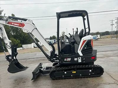 Bobcat E35 Be the first to rent this machine! Strongest breakout force in its class. 7500# with a hydraulic thumb. Optional hydraulic angle back fill blade, 3 different size buckets. Zero swing to dig flush against obstacles.