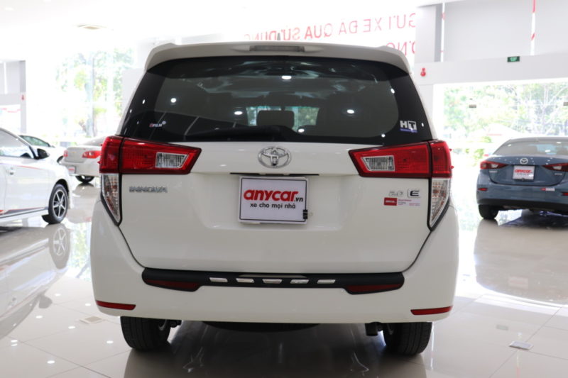 Toyota Innova 2.0MT 2017 - 1