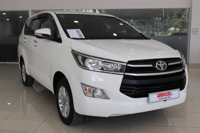 Toyota Innova 2.0MT 2017 - 5