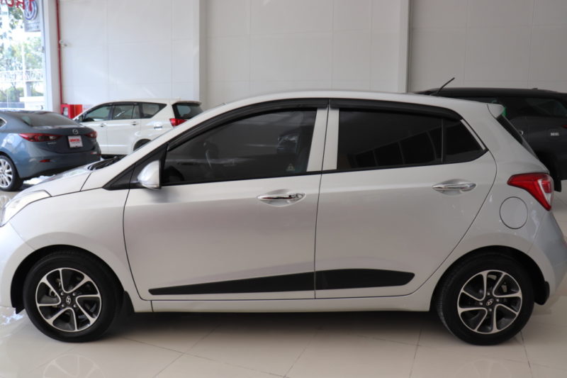 Hyundai i10 1.0AT 2017 - 16