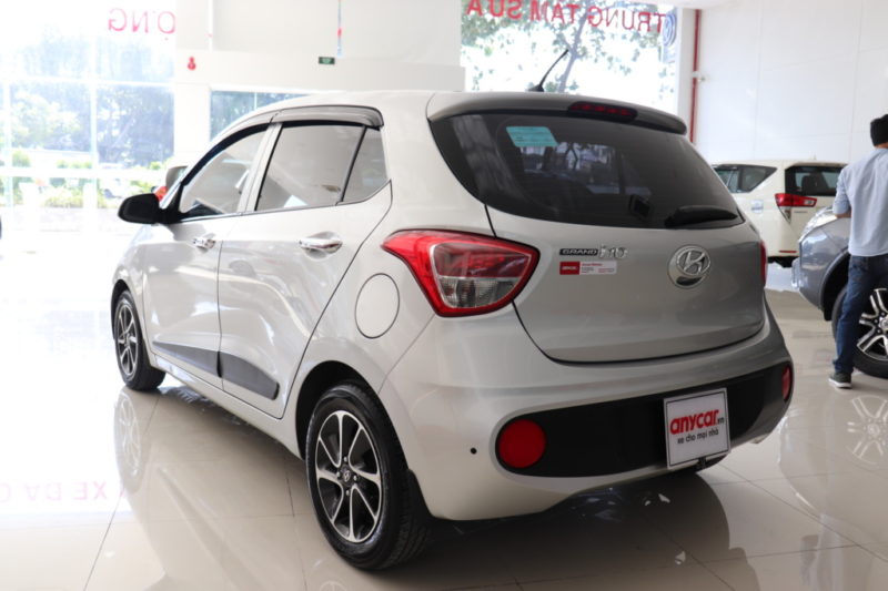 Hyundai i10 1.0AT 2017 - 17