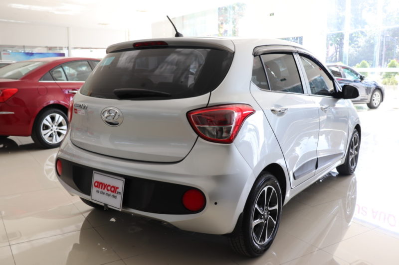 Hyundai i10 1.0AT 2017 - 19