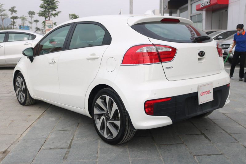 Kia Rio 1.4AT 2015 - 5