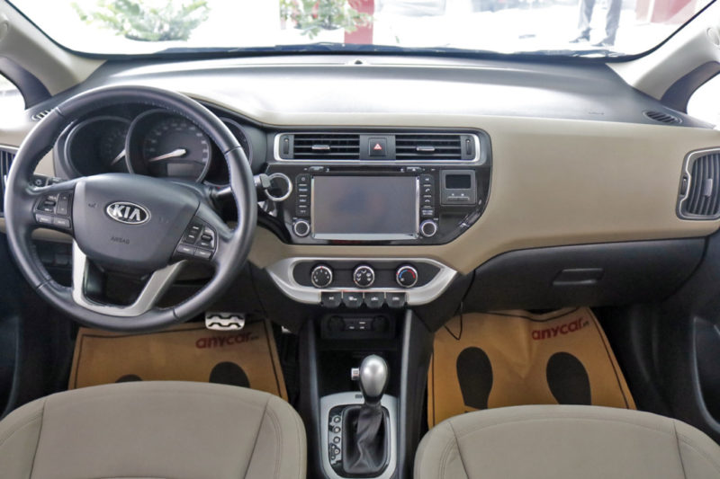 Kia Rio 1.4AT 2015 - 11