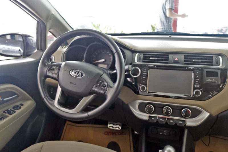 Kia Rio 1.4AT 2015 - 12