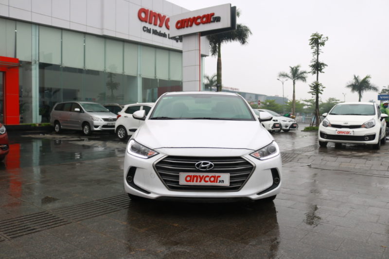 Hyundai Elantra GLS 1.6AT 2016 - 2