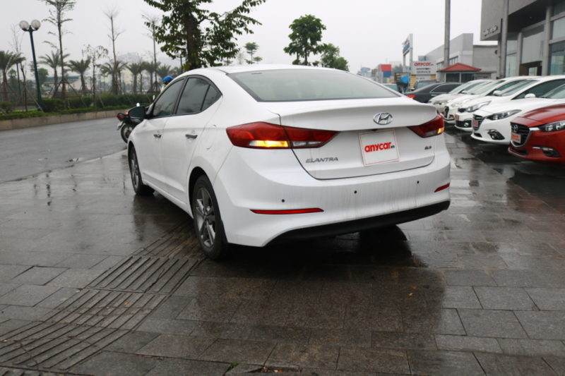 Hyundai Elantra GLS 1.6AT 2016 - 5