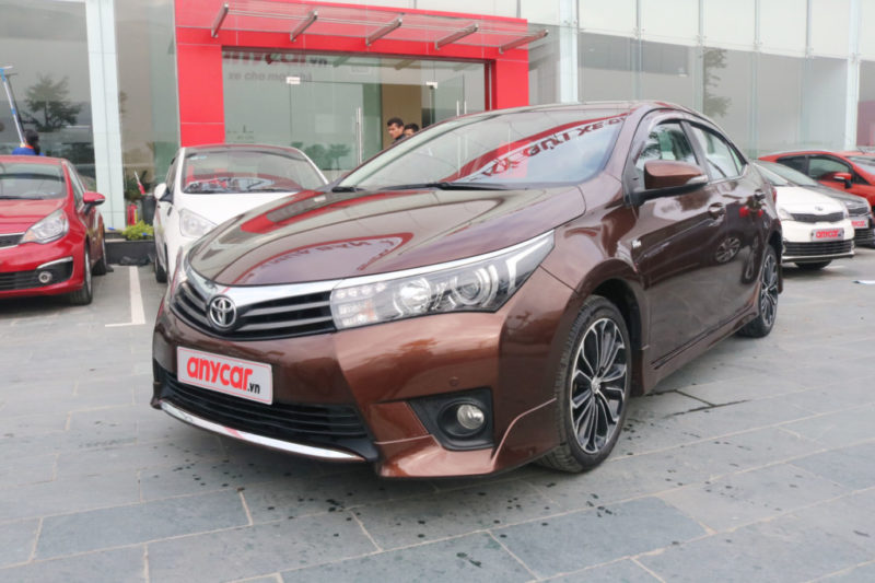 Toyota Corolla 2.0AT 2016 - 3