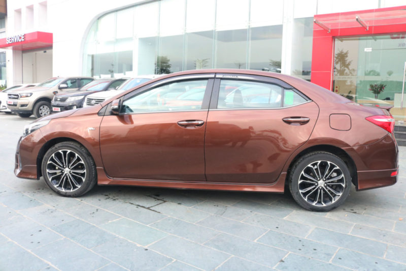 Toyota Corolla 2.0AT 2016 - 4