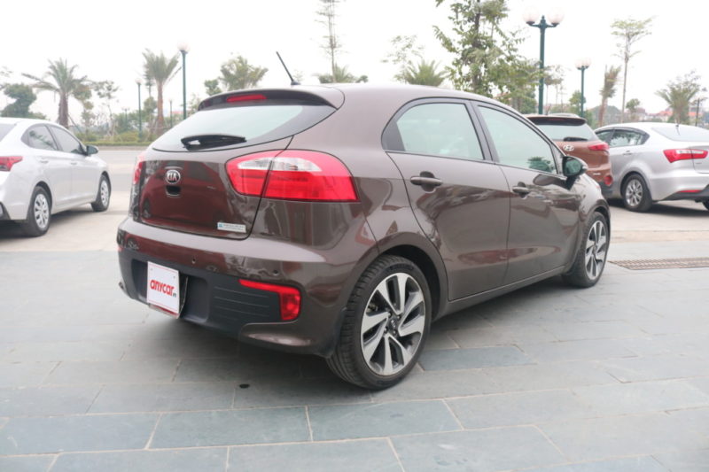 Kia Rio Hatchback 1.4AT 2015 - 7