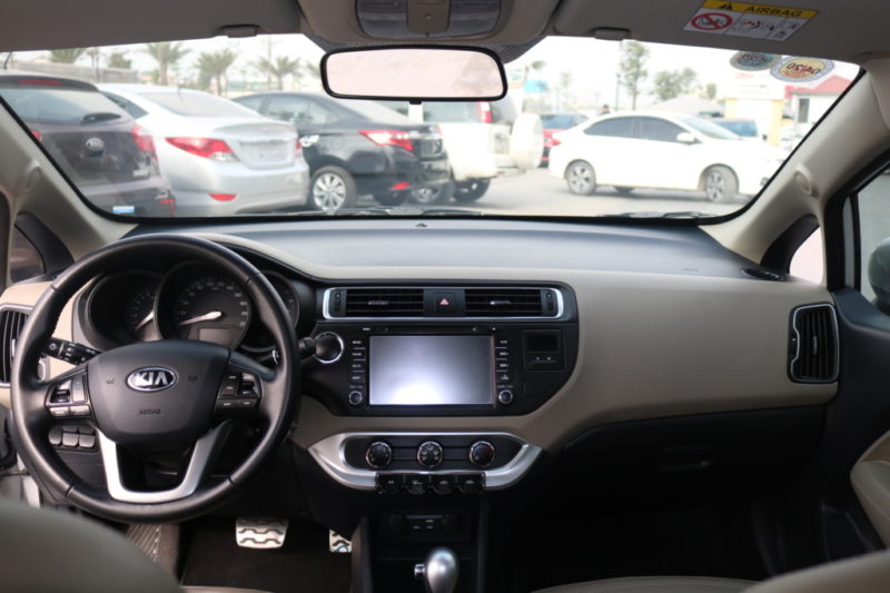 Kia Rio 1.4AT 2016 - 12