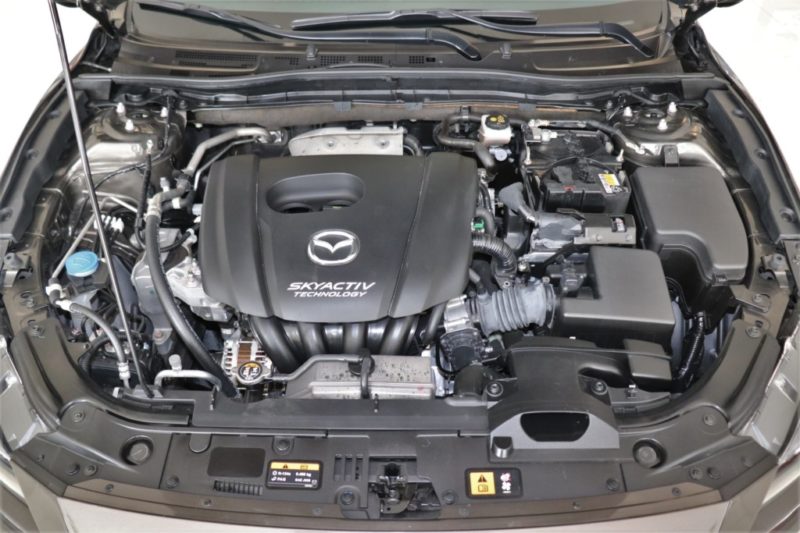 Mazda 3 1.5AT 2018 - 26