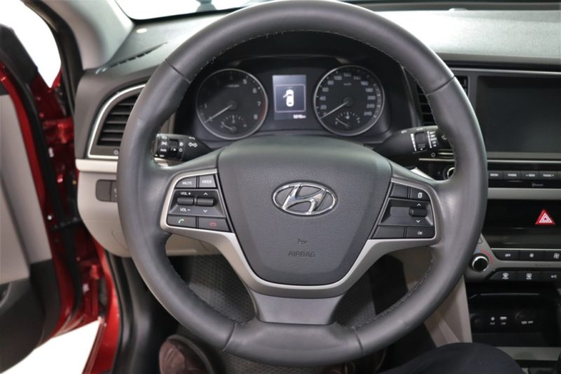 Hyundai Elantra 1.6AT 2017 - 18