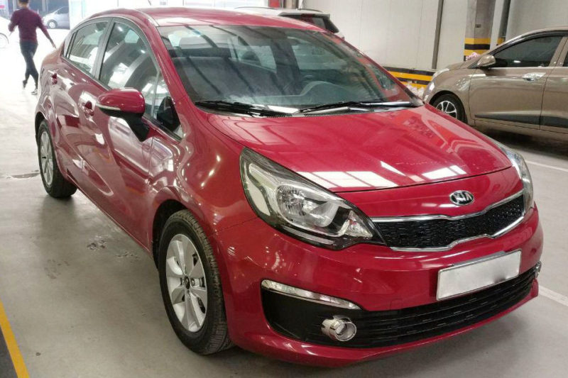 Kia Rio 1.4AT 2015 - 1