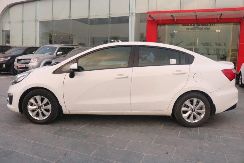 Kia Rio 1.4AT 2016 - 4