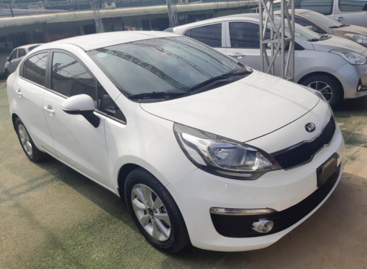 Kia Rio 1.4AT 2016 - 1