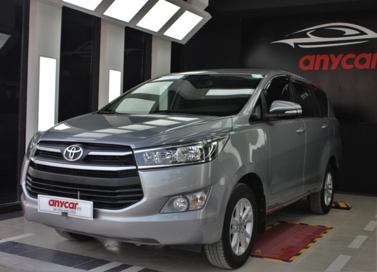 Toyota Innova 2.0MT 2017 - 3