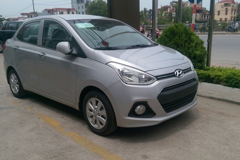 Hyundai i10 1.2AT 2015 - 1