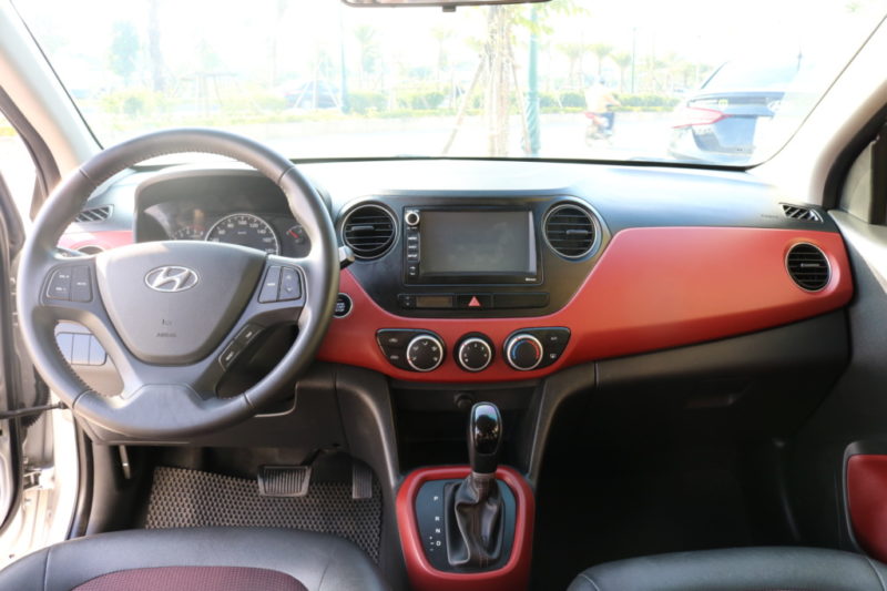 Hyundai i10 1.2AT 2017 - 18