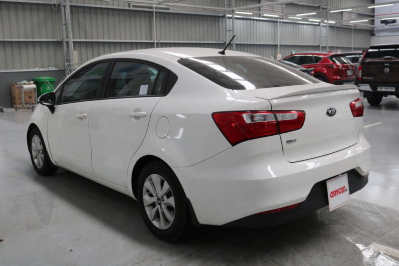 Kia Rio 1.4AT 2015 - 7