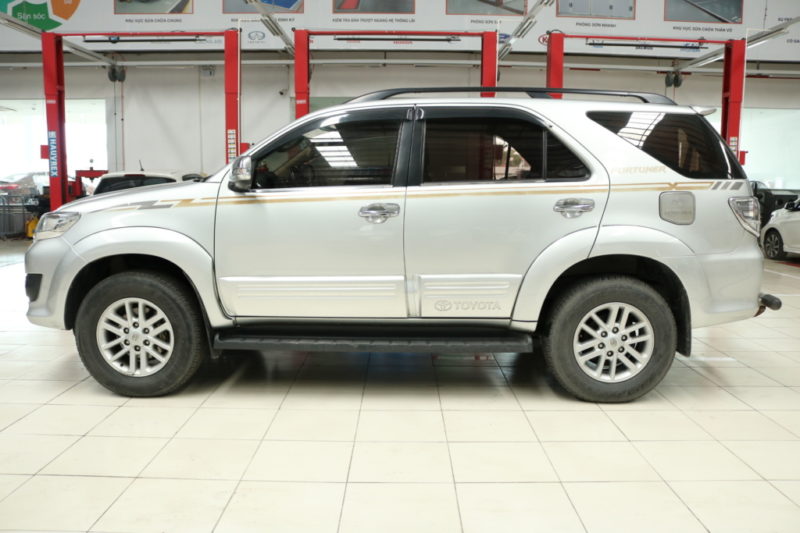 Toyota Fortuner 2.7AT 2014 - 5