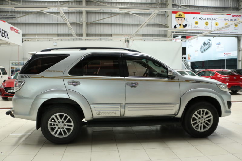 Toyota Fortuner 2.7AT 2014 - 4