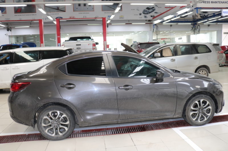 Mazda 2 1.5AT 2016 - 8