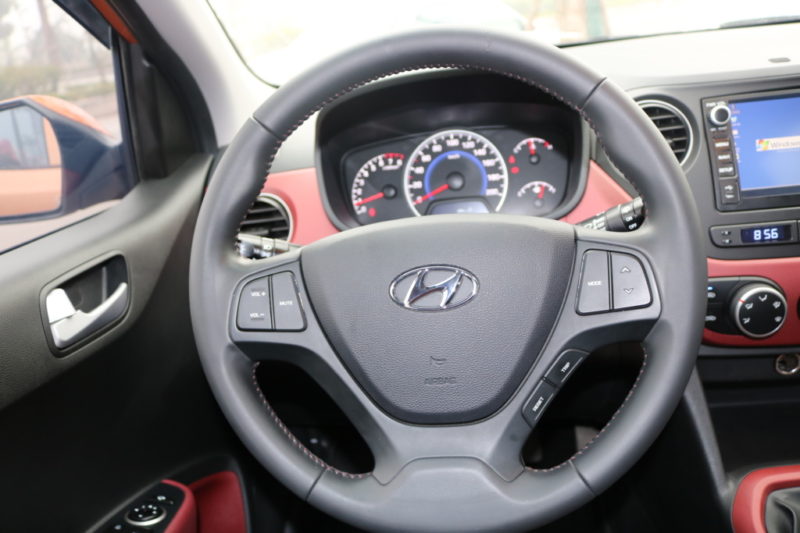 Hyundai i10 Hatchback 1.2MT 2017 - 18