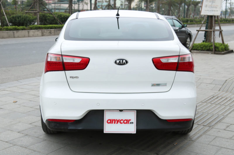 Kia Rio 1.4AT 2015 - 6