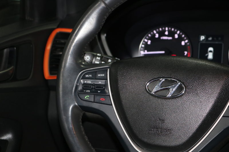 Hyundai i20 Active 1.4AT 2015 - 14