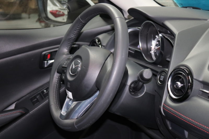 Mazda 2 1.5AT 2018 - 16