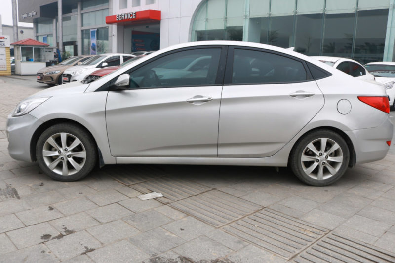 Hyundai Accent 1.4AT 2014 - 4