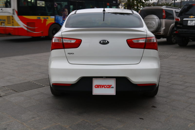 Kia Rio 1.4AT 2016 - 6