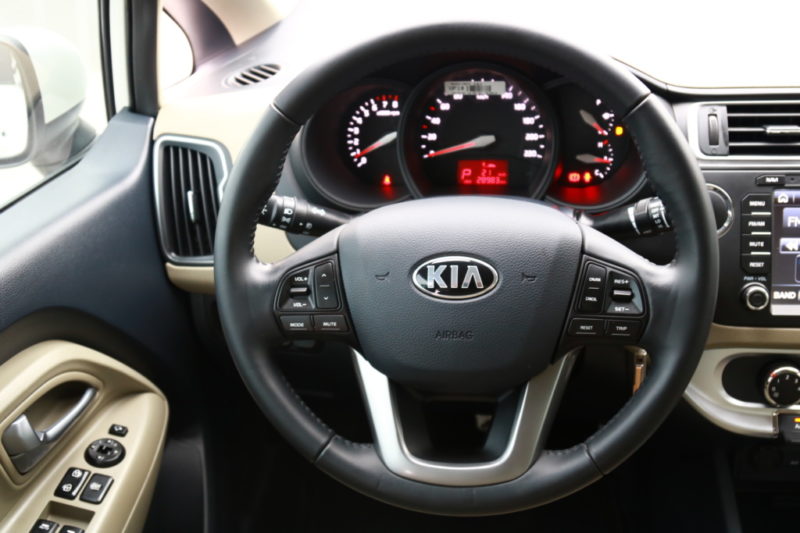 Kia Rio 1.4AT 2016 - 14