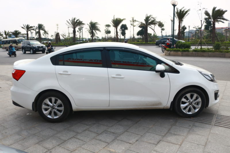 Kia Rio 1.4AT 2016 - 8