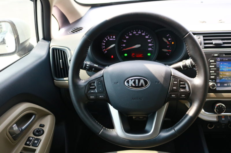 Kia Rio 1.4AT 2016 - 13